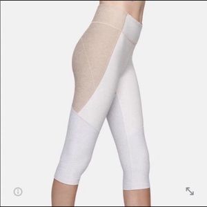 Outdoor Voices Tri Tone Kneecap Leggings Sz Small